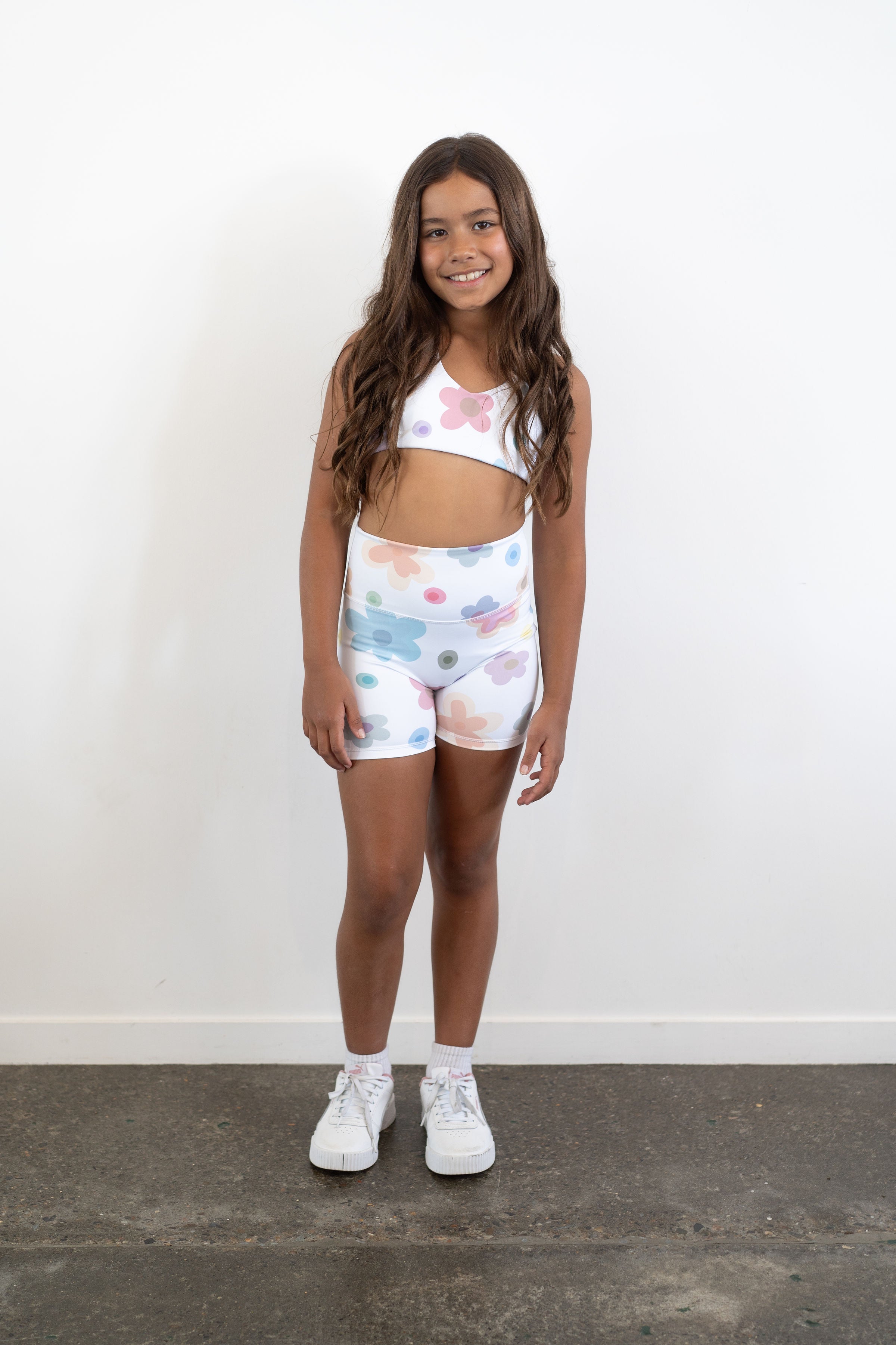 Mid-Length Shorts - Daisy